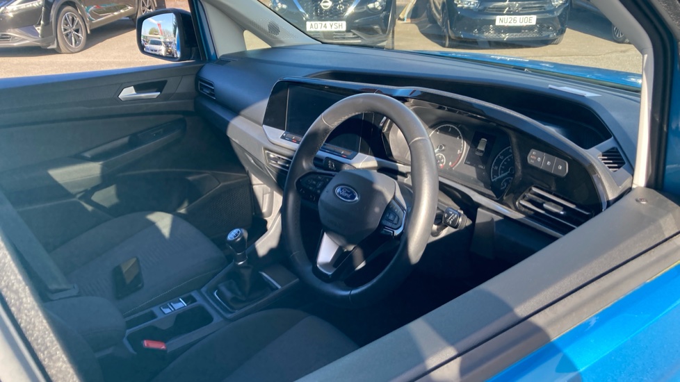 Ford Tourneo Connect 2.0 EcoBlue Active 5dr Diesel Estate - Image 11