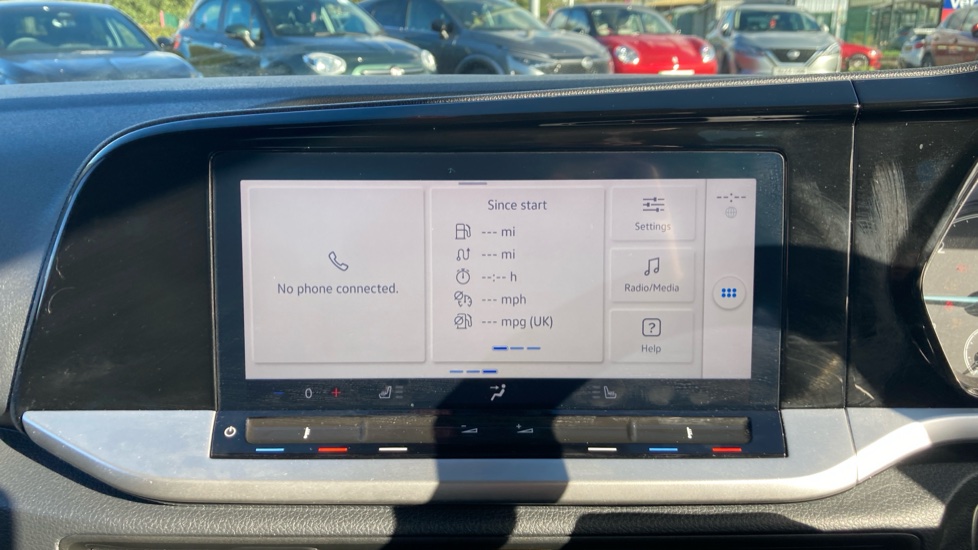 Ford Tourneo Connect 2.0 EcoBlue Active 5dr Diesel Estate - Image 12