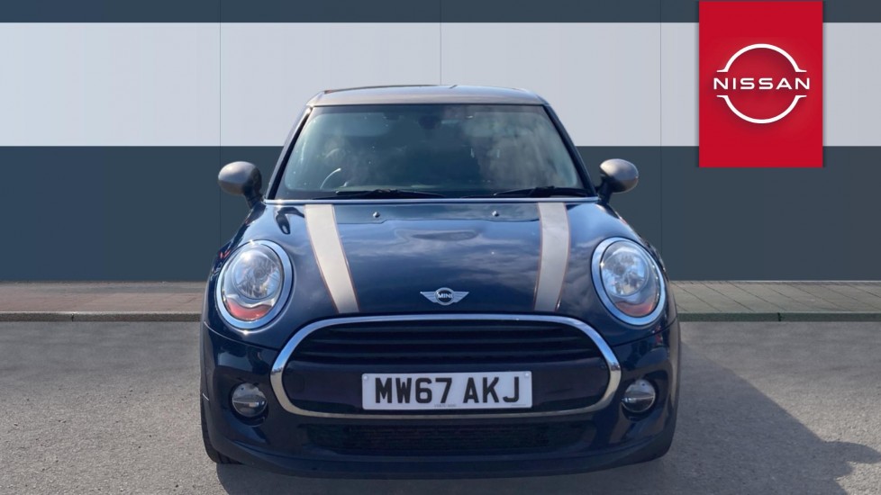 MINI Hatchback 1.5 Cooper Seven 5dr Petrol Hatchback - Image 3