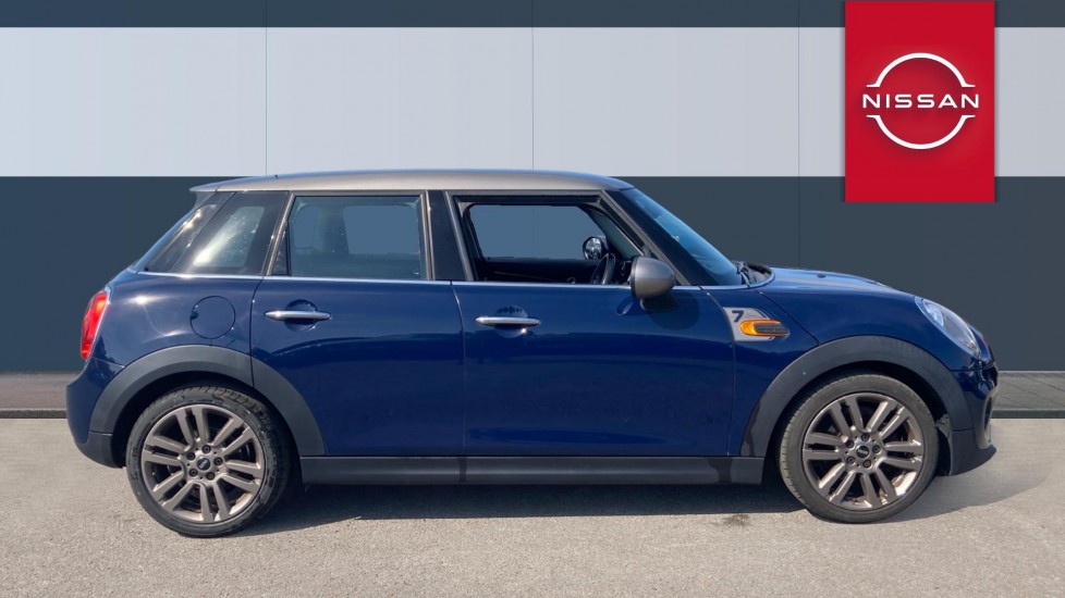 MINI Hatchback 1.5 Cooper Seven 5dr Petrol Hatchback - Image 5