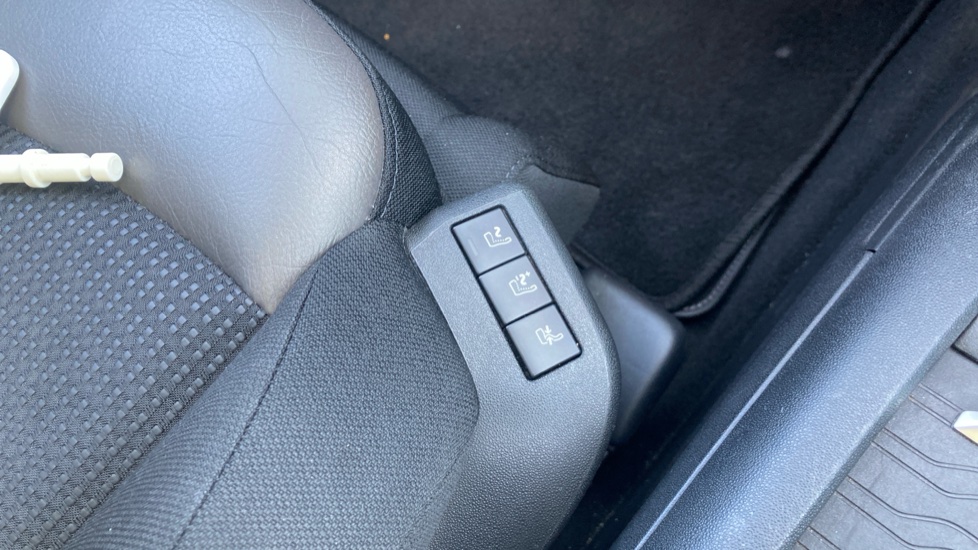 Citroen Grand C4 Picasso 1.6 BlueHDi Flair 5dr EAT6 Diesel Estate - Image 21