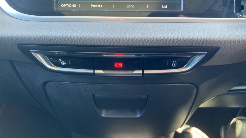 Citroen Grand C4 Picasso 1.6 BlueHDi Flair 5dr EAT6 Diesel Estate - Image 22