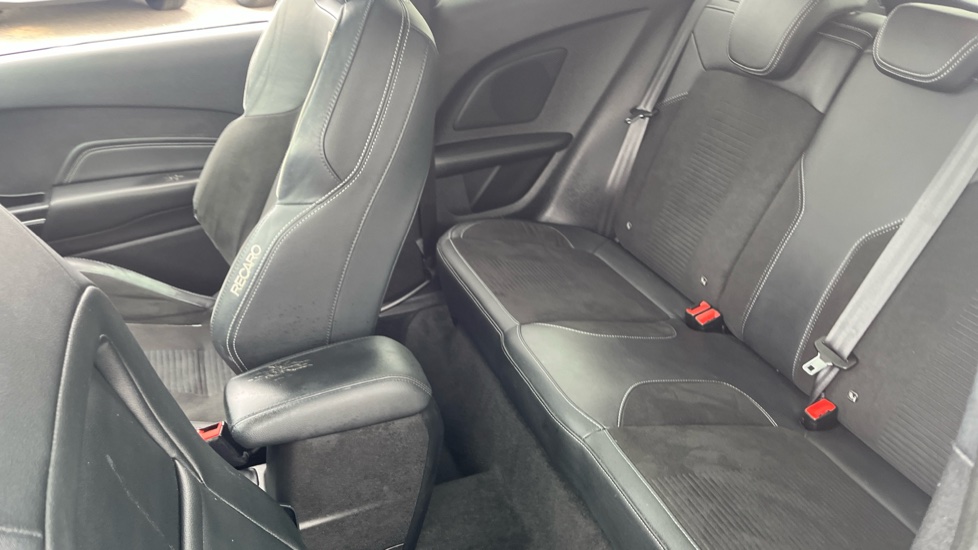 Ford Fiesta ST 1.5 EcoBoost ST-3 3dr Petrol Hatchback - Image 16