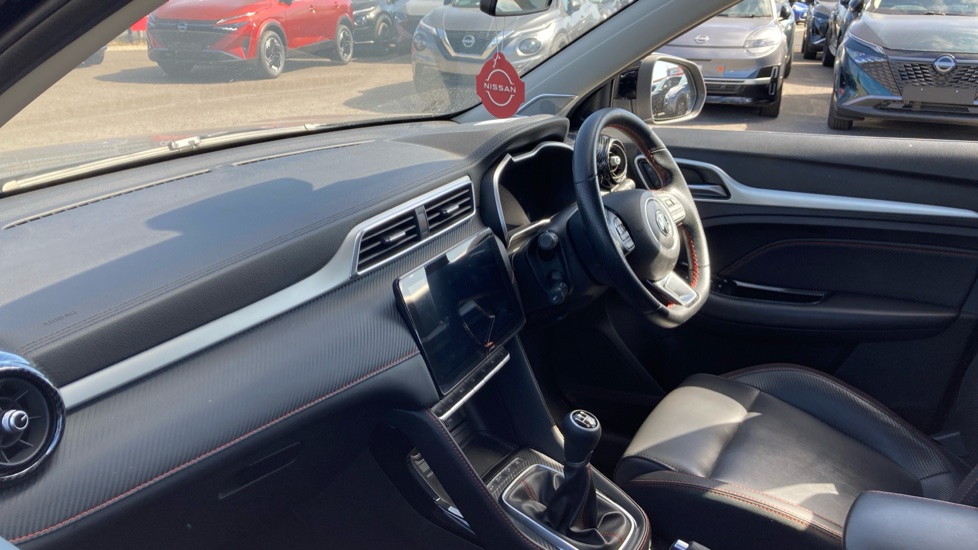 MG ZS 1.5 VTi-TECH Exclusive 5dr Petrol Hatchback - Image 9
