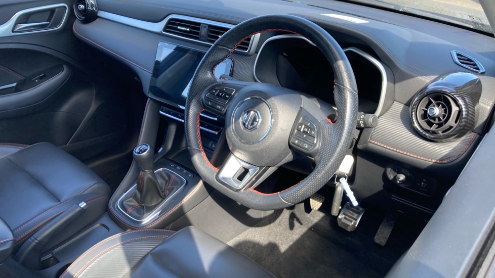 MG ZS 1.5 VTi-TECH Exclusive 5dr Petrol Hatchback - Image 11