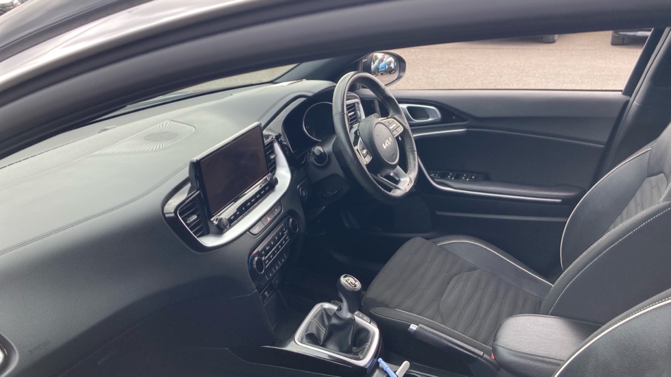 Kia Ceed 1.5T GDi ISG GT-Line 5dr Petrol Hatchback - Image 9