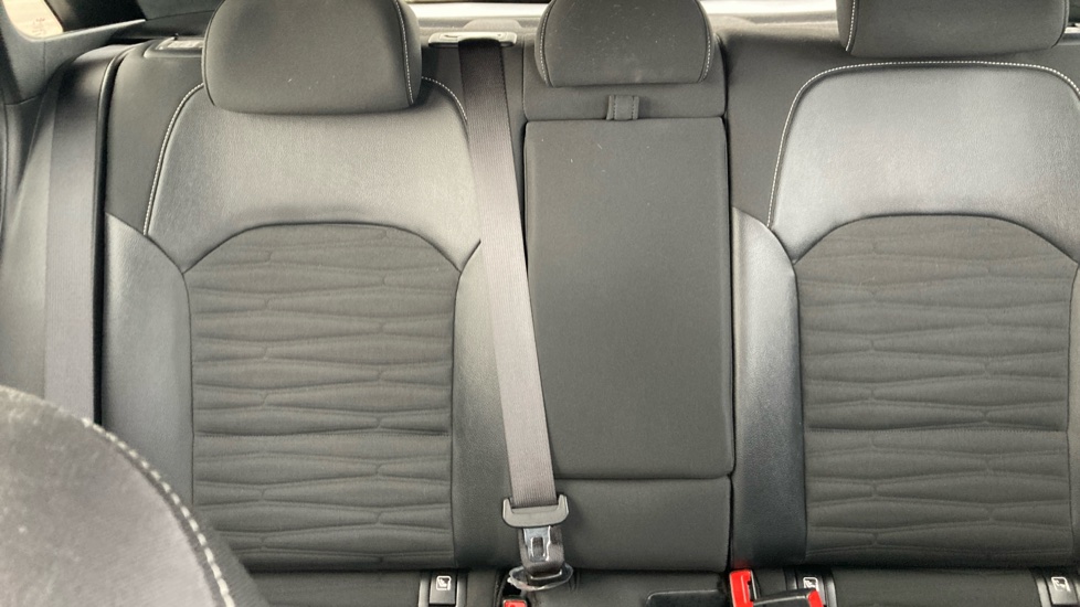 Kia Ceed 1.5T GDi ISG GT-Line 5dr Petrol Hatchback - Image 15