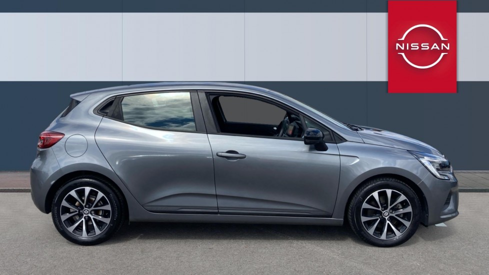 Renault Clio 1.6 E-TECH full hybrid 145 Evolution 5dr Auto Hybrid Hatchback - Image 5