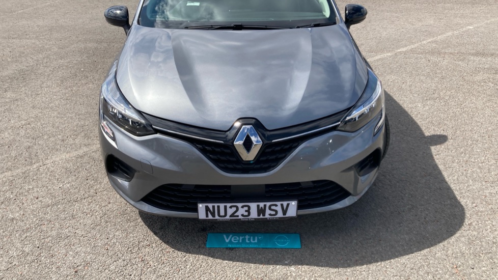 Renault Clio 1.6 E-TECH full hybrid 145 Evolution 5dr Auto Hybrid Hatchback - Image 8
