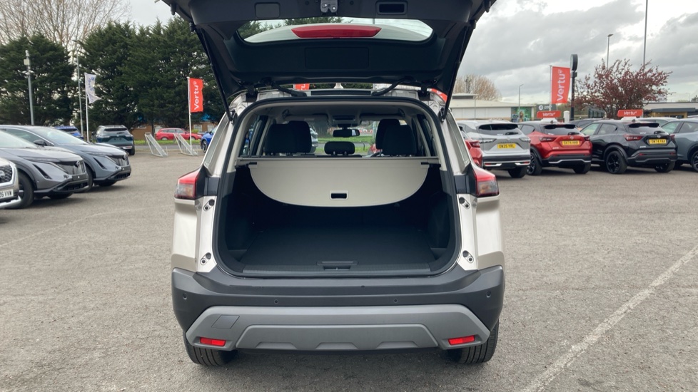 Nissan X-Trail 1.5 E-Power 204 Acenta Premium 5dr Xtronic Hybrid Station Wagon - Image 4