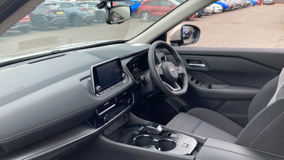 Nissan X-Trail 1.5 E-Power 204 Acenta Premium 5dr Xtronic Hybrid Station Wagon - Image 9