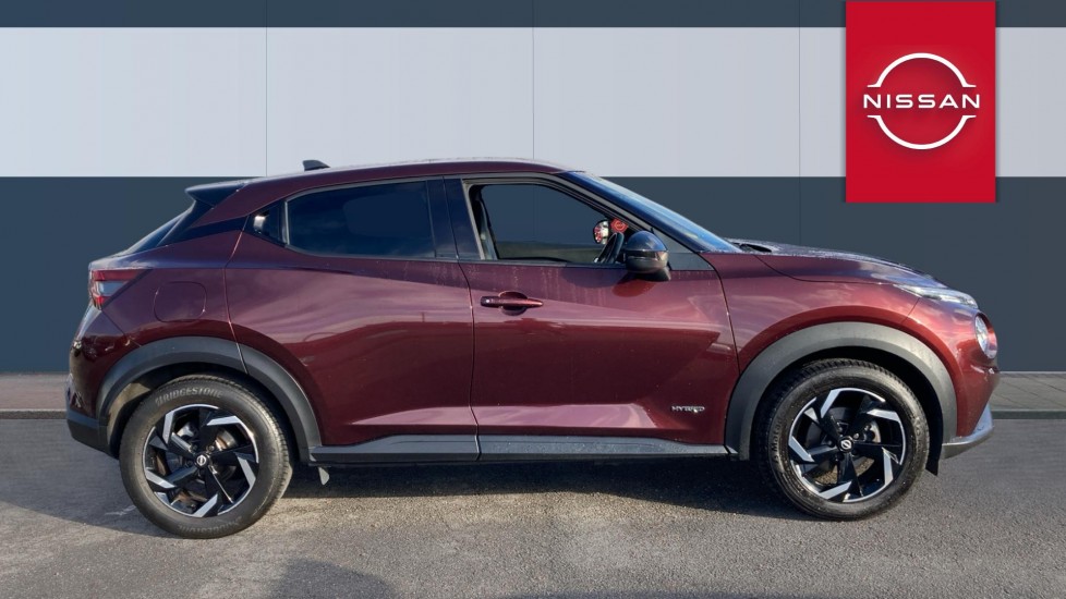 Nissan Juke 1.6 Hybrid N-Connecta 5dr Auto Hybrid Hatchback - Image 5