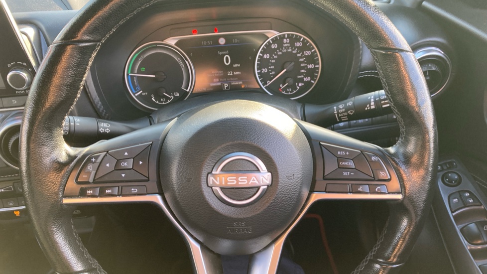 Nissan Juke 1.6 Hybrid N-Connecta 5dr Auto Hybrid Hatchback - Image 23