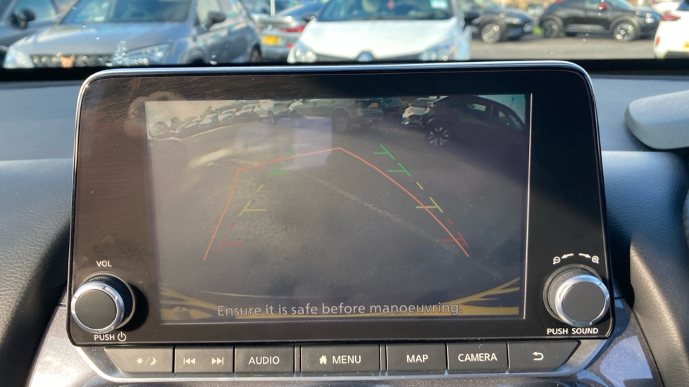 Nissan Juke 1.6 Hybrid N-Connecta 5dr Auto Hybrid Hatchback - Image 25
