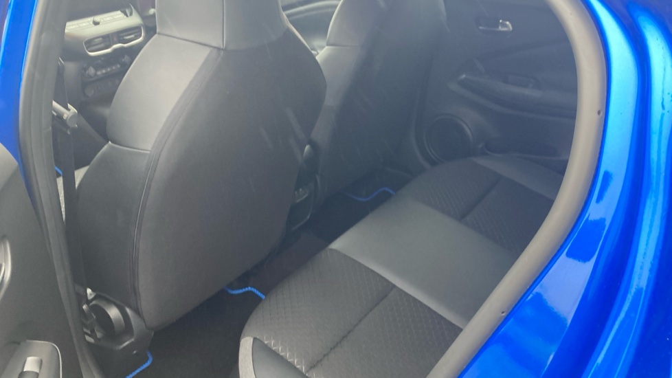 Nissan Juke 1.6 Hybrid N-Connecta 5dr Auto Hybrid Hatchback - Image 16