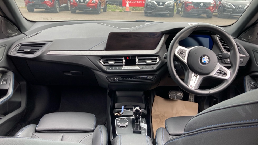BMW 2 Series 218i [136] M Sport 4dr DCT Petrol Saloon - Image 10