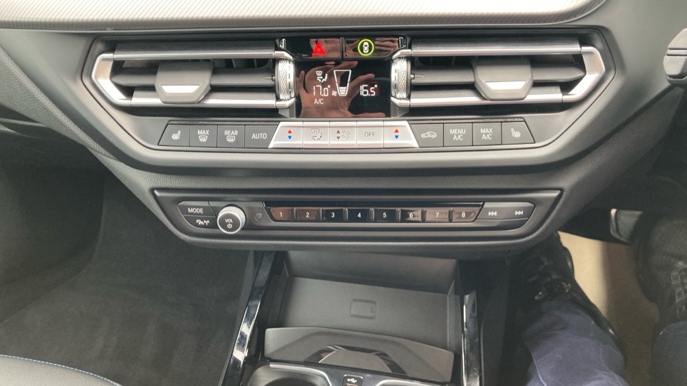 BMW 2 Series 218i [136] M Sport 4dr DCT Petrol Saloon - Image 23