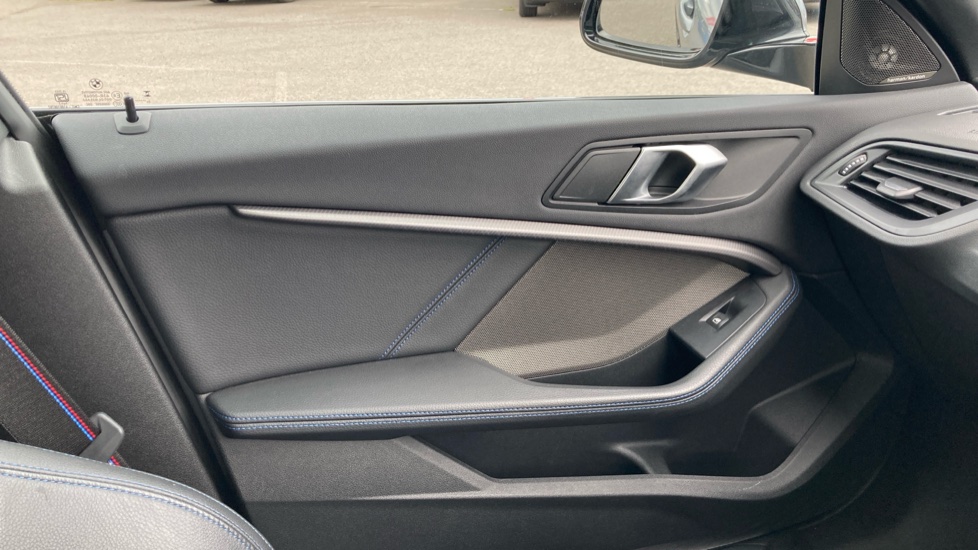 BMW 2 Series 218i [136] M Sport 4dr DCT Petrol Saloon - Image 25