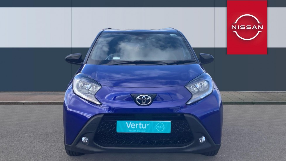 Toyota Aygo X 1.0 VVT-i Edge 5dr Petrol Hatchback - Image 3