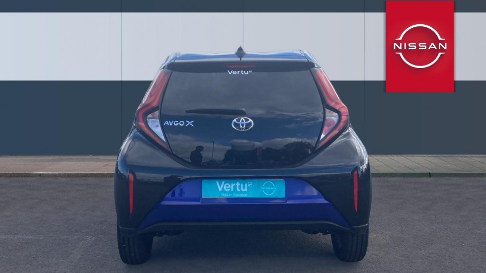 Toyota Aygo X 1.0 VVT-i Edge 5dr Petrol Hatchback - Image 6