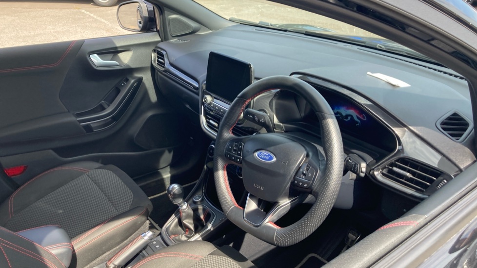 Ford Puma 1.0 EcoBoost Hybrid mHEV ST-Line 5dr Petrol Hatchback - Image 11