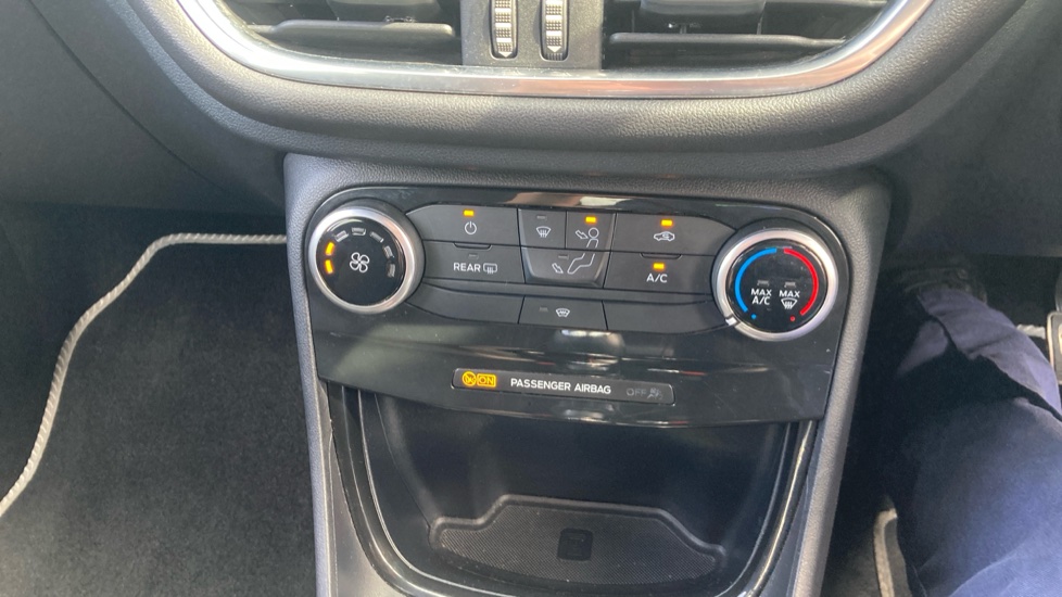Ford Puma 1.0 EcoBoost Hybrid mHEV ST-Line 5dr Petrol Hatchback - Image 22