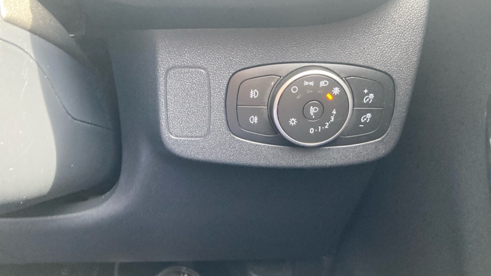 Ford Puma 1.0 EcoBoost Hybrid mHEV ST-Line 5dr Petrol Hatchback - Image 26