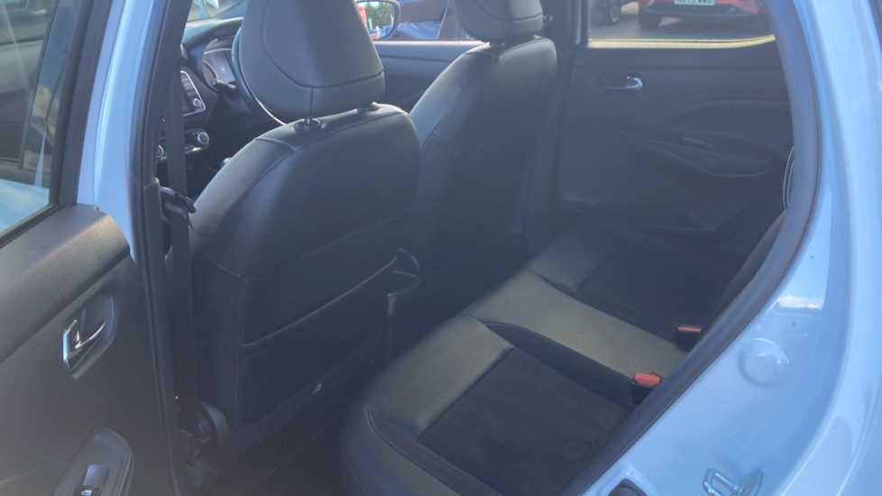 Nissan Micra 1.0 IG-T 92 N-Sport 5dr Petrol Hatchback - Image 16