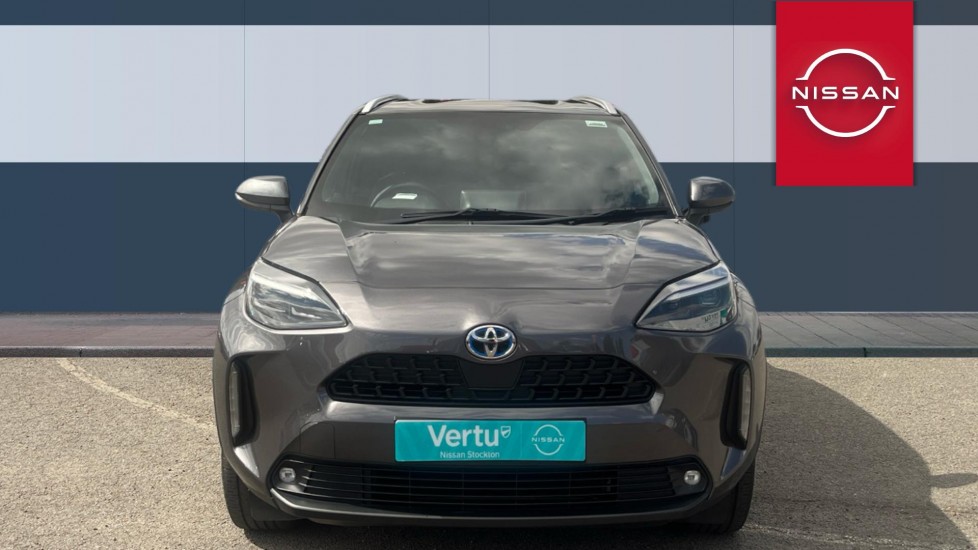 Toyota Yaris Cross 1.5 Hybrid Design 5dr CVT Hybrid Estate - Image 3