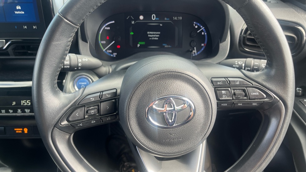 Toyota Yaris Cross 1.5 Hybrid Design 5dr CVT Hybrid Estate - Image 23