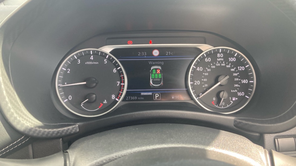 Nissan Juke 1.0 DiG-T 114 N-Connecta 5dr DCT Petrol Hatchback - Image 18