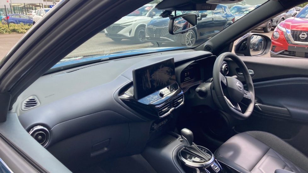 Nissan Juke 1.6 Hybrid Pulse Edition 5dr Auto Hybrid Hatchback - Image 9