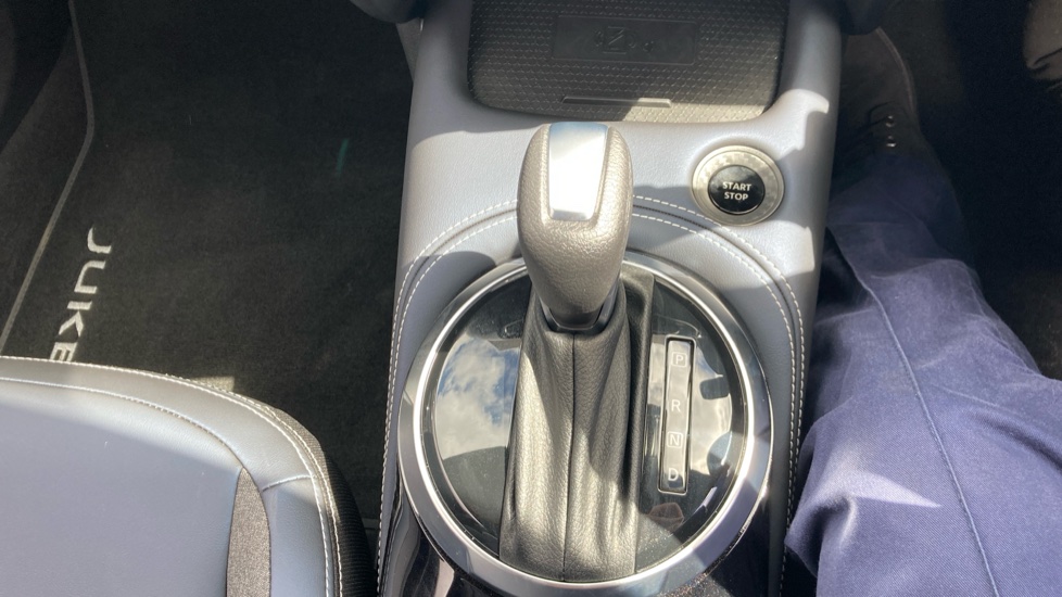 Nissan Juke 1.6 Hybrid Pulse Edition 5dr Auto Hybrid Hatchback - Image 24