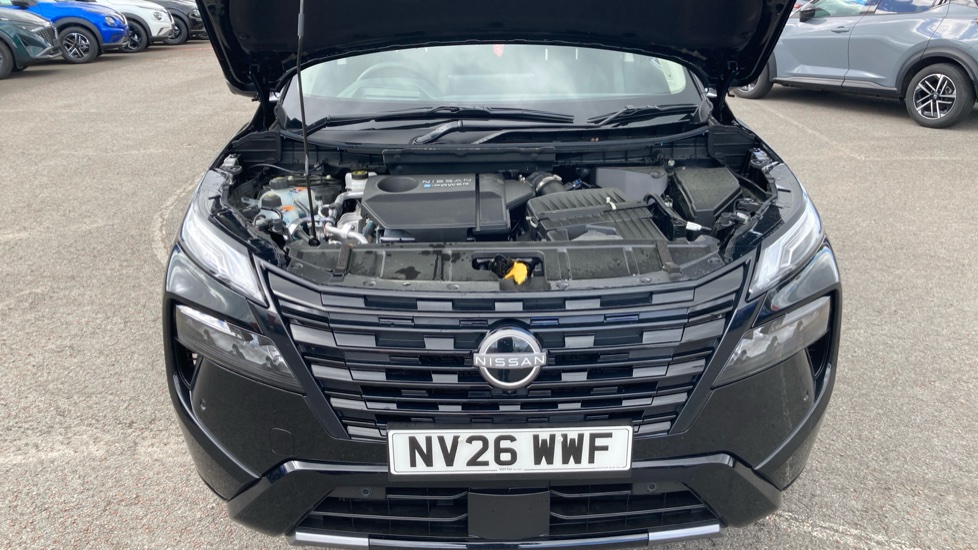 Nissan X-Trail 1.5 E-Power E-4orce 213 Tekna 5dr [7 Seat] Auto Hybrid Station Wagon - Image 8