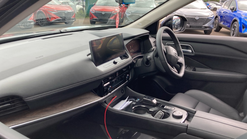 Nissan X-Trail 1.5 E-Power E-4orce 213 Tekna 5dr [7 Seat] Auto Hybrid Station Wagon - Image 9