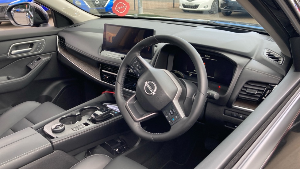 Nissan X-Trail 1.5 E-Power E-4orce 213 Tekna 5dr [7 Seat] Auto Hybrid Station Wagon - Image 11