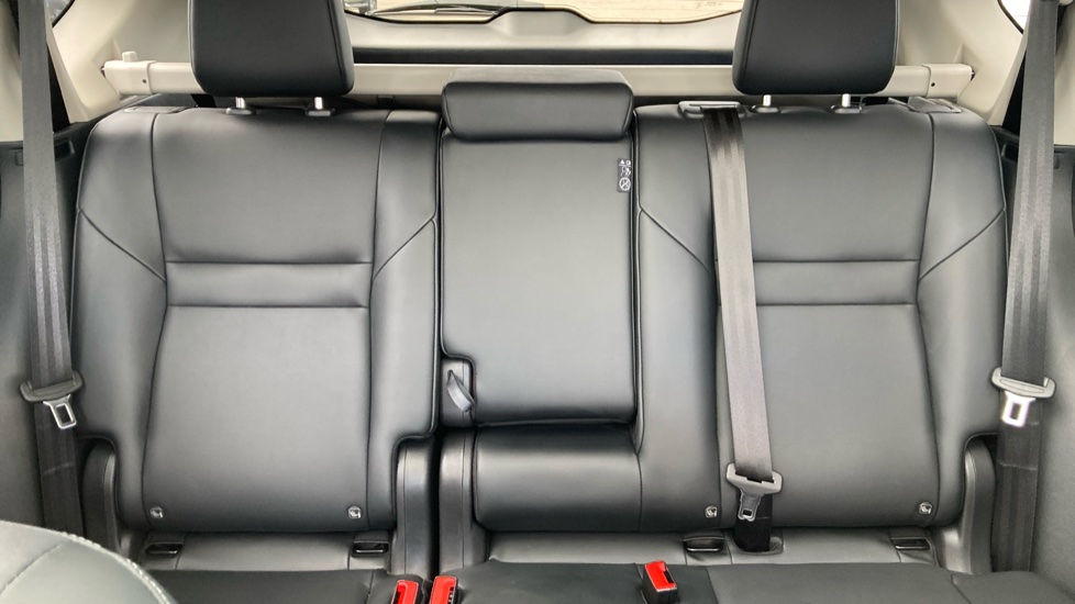 Nissan X-Trail 1.5 E-Power E-4orce 213 Tekna 5dr [7 Seat] Auto Hybrid Station Wagon - Image 15