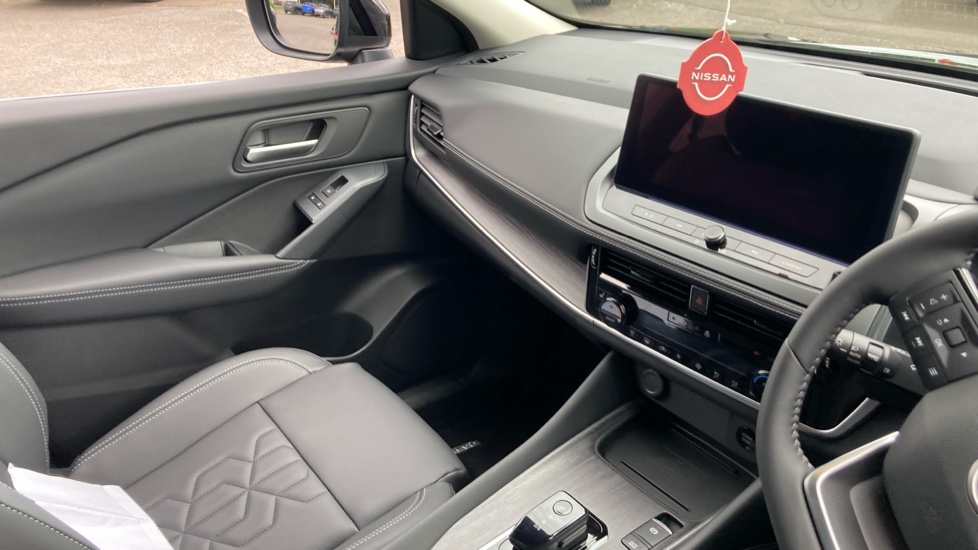 Nissan Qashqai 1.5 E-Power 205 Tekna 5dr Auto Hybrid Hatchback - Image 14