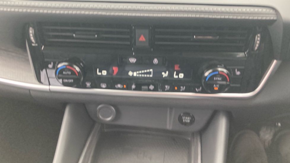Nissan Qashqai 1.5 E-Power 205 Tekna 5dr Auto Hybrid Hatchback - Image 23