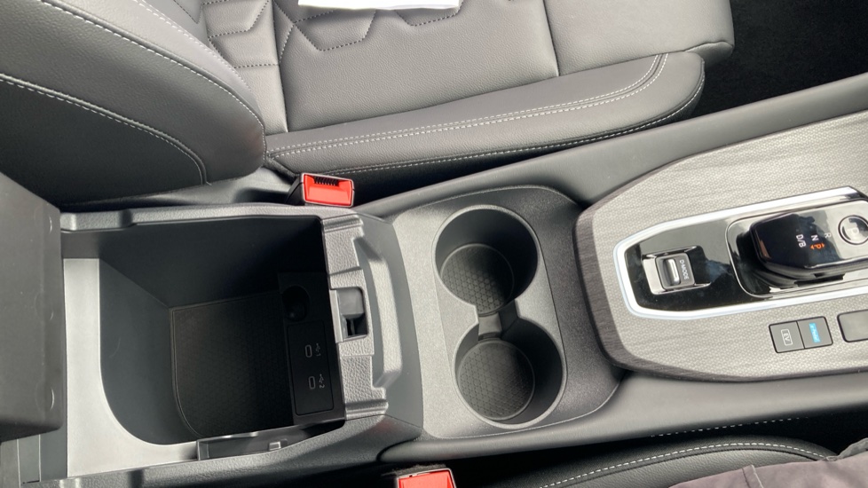 Nissan Qashqai 1.5 E-Power 205 Tekna 5dr Auto Hybrid Hatchback - Image 25