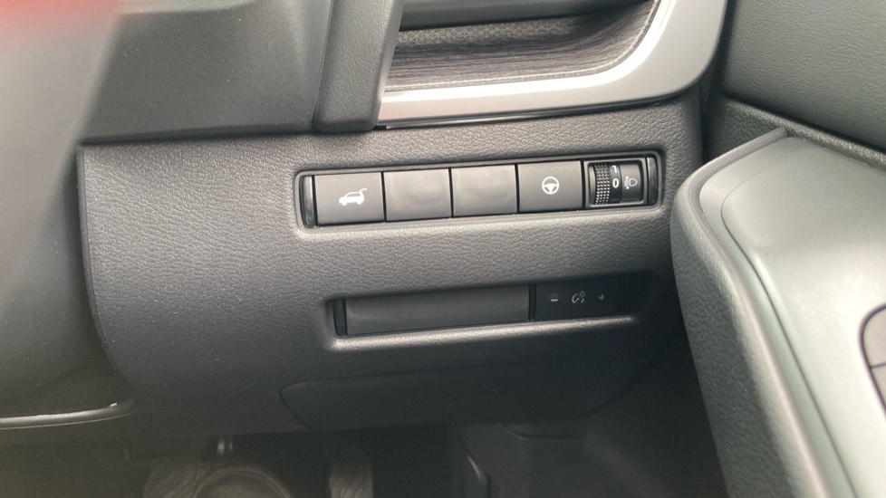 Nissan Qashqai 1.5 E-Power 205 Tekna 5dr Auto Hybrid Hatchback - Image 27