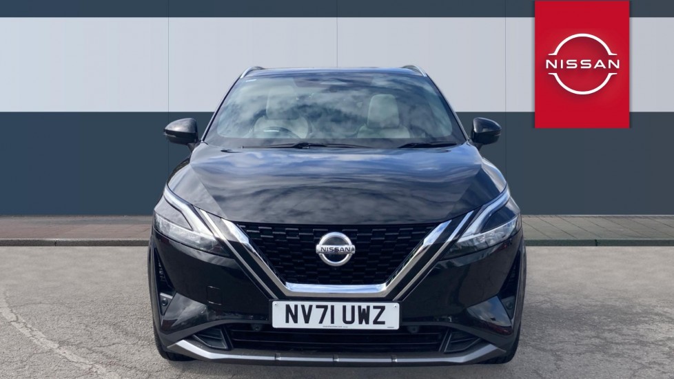 Nissan Qashqai 1.3 DiG-T MH 158 Tekna 5dr Xtronic Petrol Hatchback - Image 3
