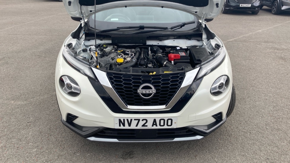 Nissan Juke 1.0 DiG-T 114 Tekna+ 5dr DCT Petrol Hatchback - Image 8