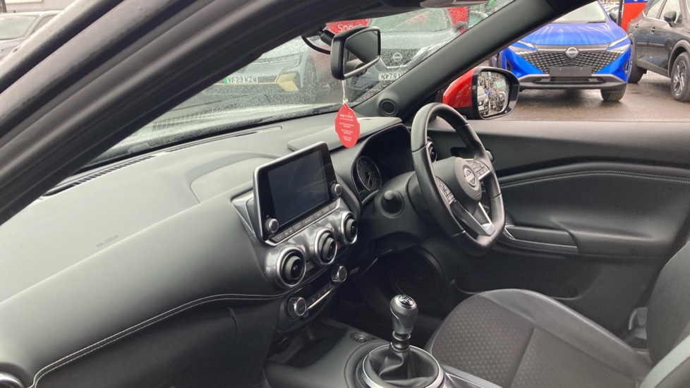 Nissan Juke 1.0 DiG-T 114 N-Connecta 5dr Petrol Hatchback - Image 9
