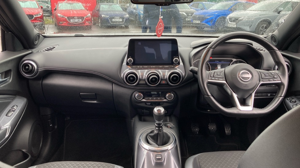 Nissan Juke 1.0 DiG-T 114 N-Connecta 5dr Petrol Hatchback - Image 10