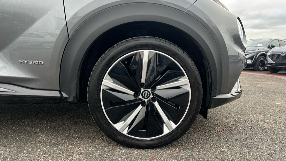 Nissan Juke 1.6 Hybrid Tekna+ 5dr Auto Hybrid Hatchback - Image 7
