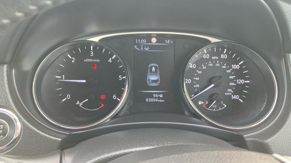 Nissan X-Trail 1.6 dCi Tekna 5dr 4WD [7 Seat] Diesel Station Wagon - Image 18
