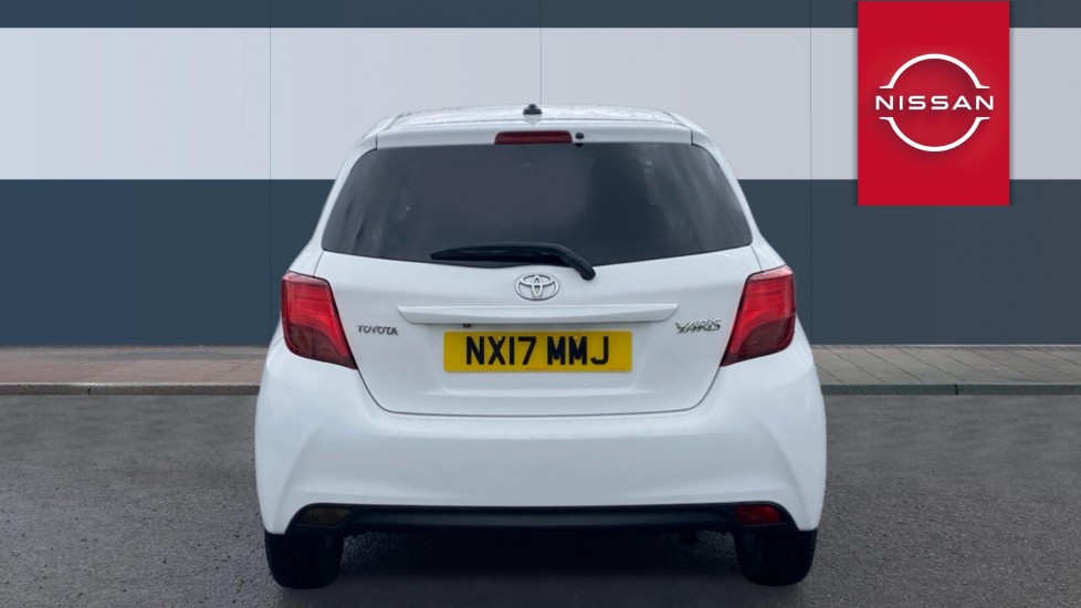 Toyota Yaris 1.33 VVT-i Icon 5dr Petrol Hatchback - Image 6