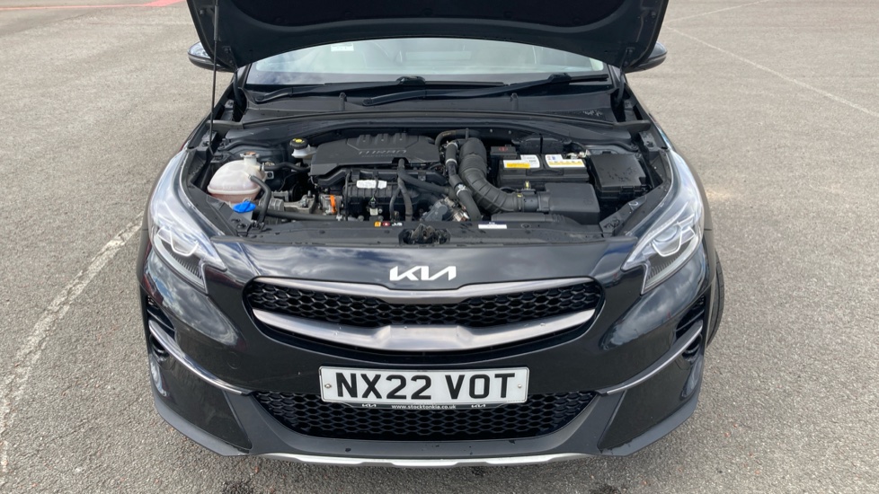 Kia Xceed 1.0T GDi ISG Connect 5dr Petrol Hatchback - Image 8