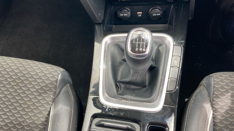 Kia Xceed 1.0T GDi ISG Connect 5dr Petrol Hatchback - Image 13